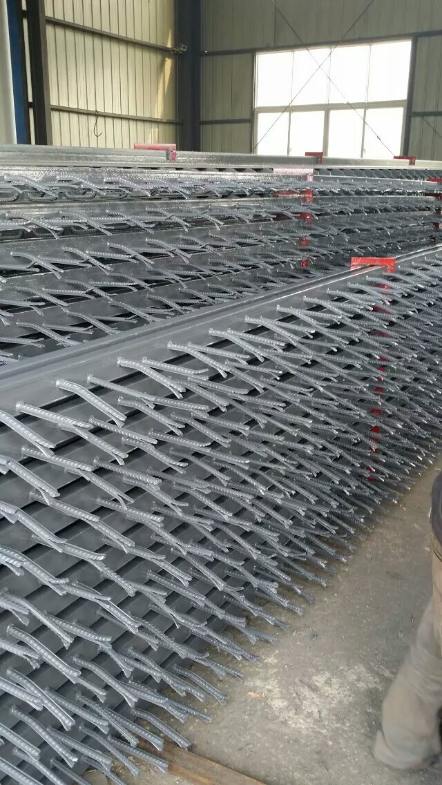 ����䓰���s�p