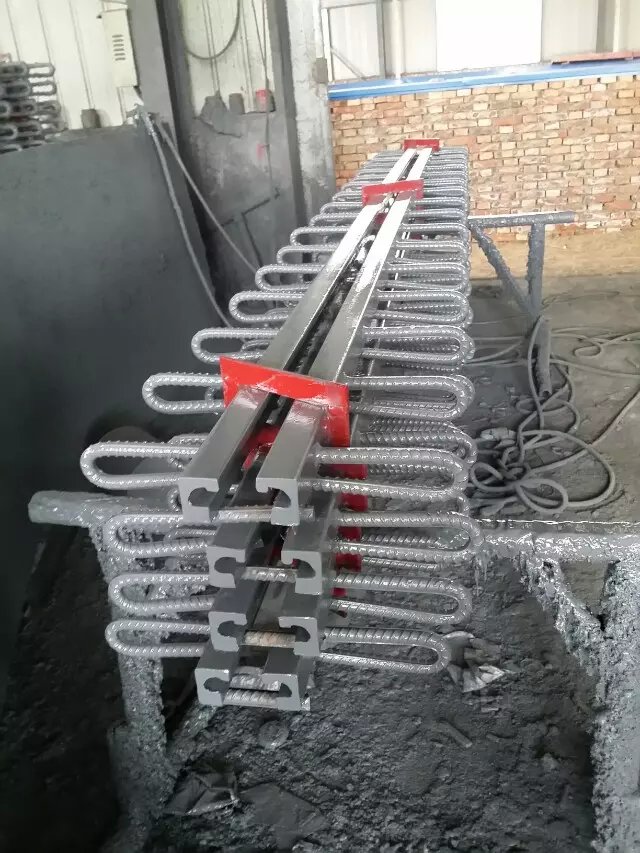 ������s�p